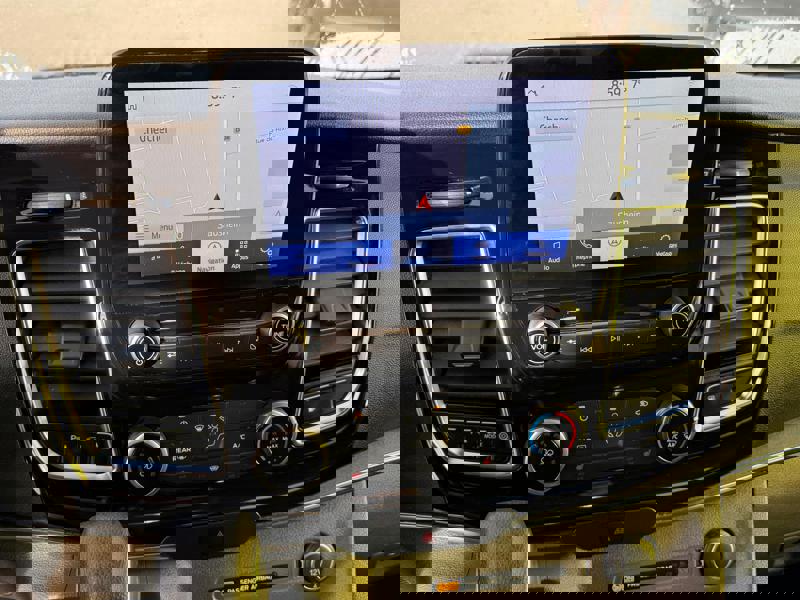 Image Ford TRANSIT/TOURNEO CUSTOM COMBI 320 1.0 125 L1 Tourneo Hybrid Titanium GPS Caméra Carplay 8 places Régul Clim auto Gtie 1 an